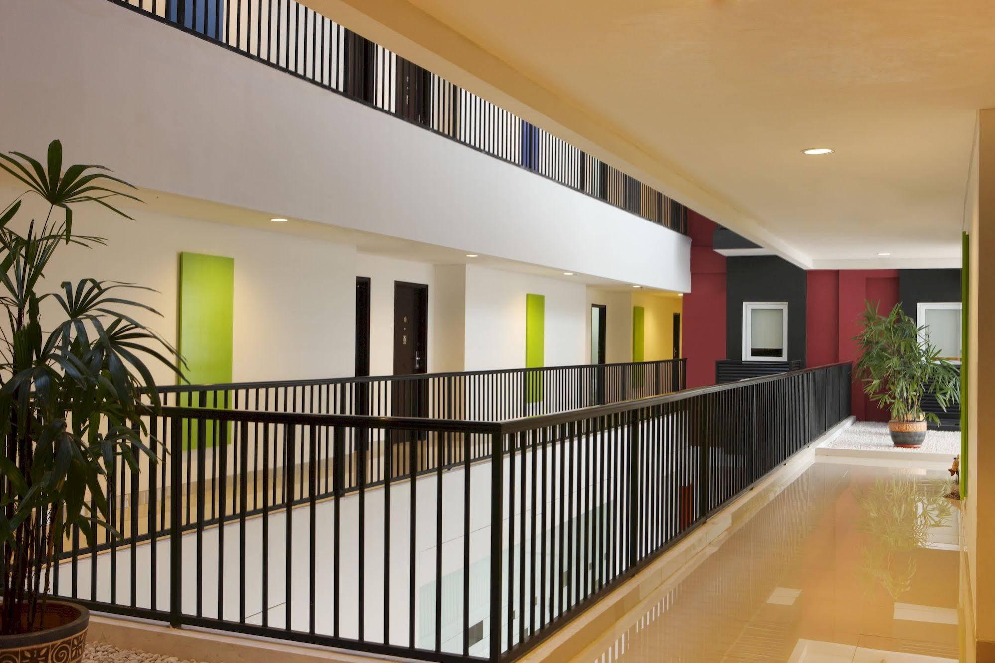 Amaris Hotel Malang Dış mekan fotoğraf