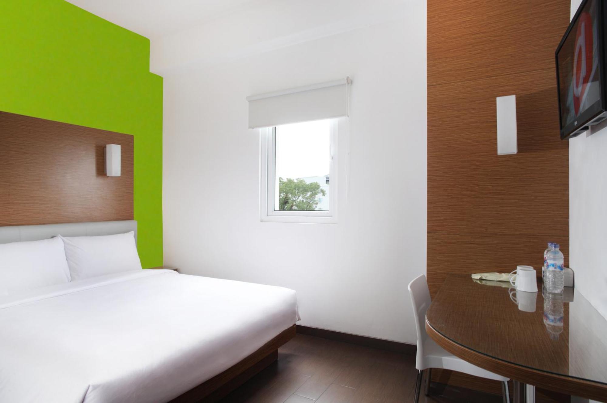Amaris Hotel Malang Dış mekan fotoğraf